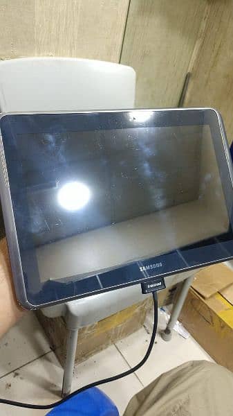 Samsung tablet 1