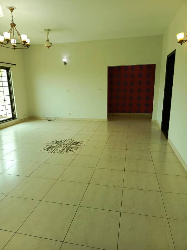 3-Bed Flat For Sale Askari 11 12