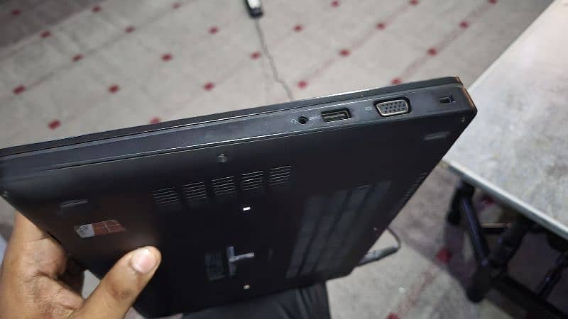 Dell Latitude 5480 16/512 ___ 10/10 Condition 4