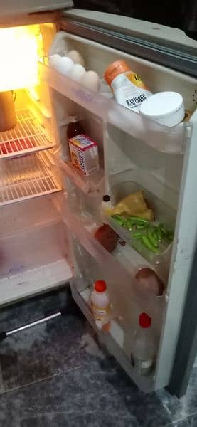 no fras fridge 10 by 10 condition 4