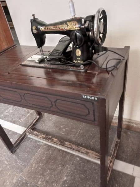 Sewing machine table 3