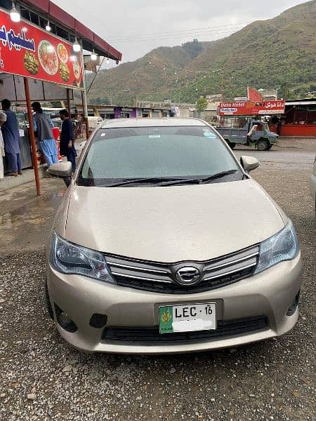 Toyota Corolla Axio 2012 1.3 Non hybrid 5