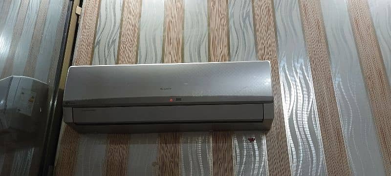 Gree inverter Ac 1.5 ton 0