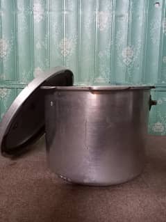 pressure cooker 7 liter