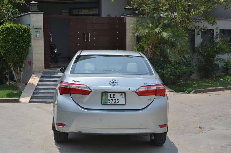 Toyota Corolla GLI 2015 auto 1