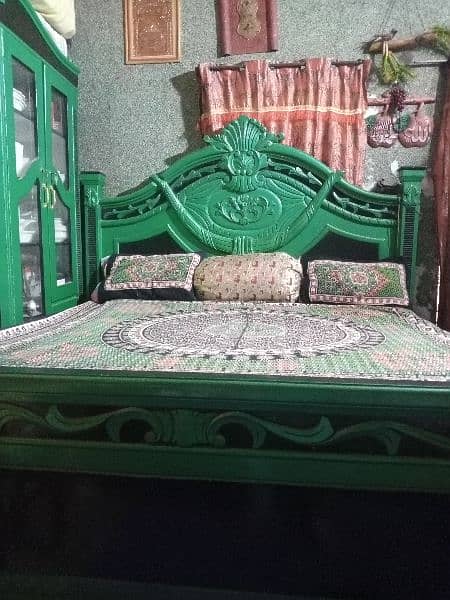 King Bed in good condition 5