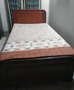 URGENT Sale of single bed+mattress