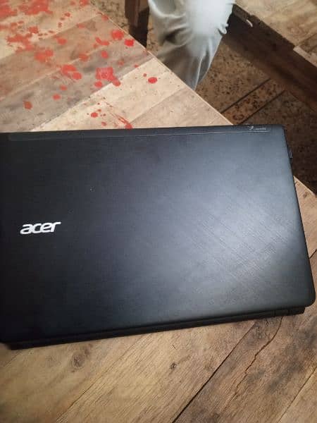 laptop for urgent sale 2