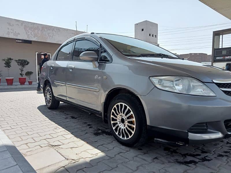 Honda City IDSI 2008 3