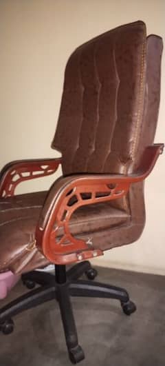 Office Chair Use For Sale in Arifwala City