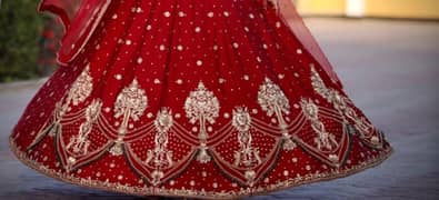 Bridal Silk Lahenga with Flear 110   ( 1 time Used ]