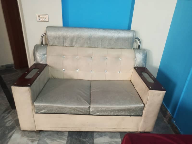 6 Seater Sofa Set Dubai Design with cushions and covers 1