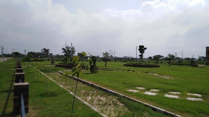 Own A Residential Plot In 10 Marla Lahore 4