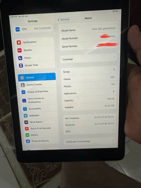 ipad 5th generation 128Gb 2