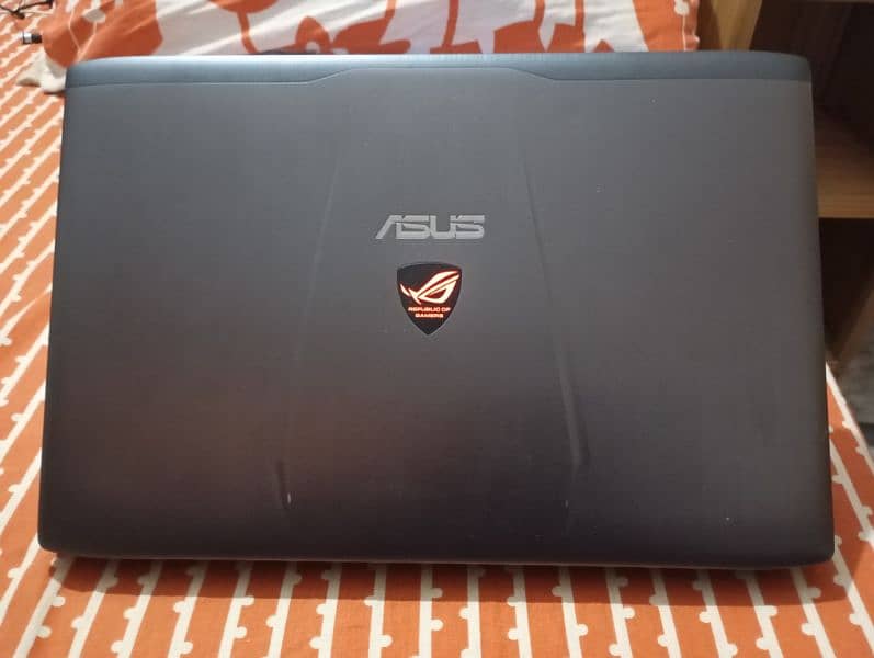 ASUS laptop Core i7 1