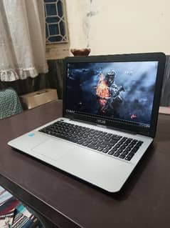 i3 5th generation laptop with 1080p display and 8gb ram
