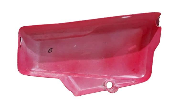 Honda CG 125 Genuine Side Cover 1