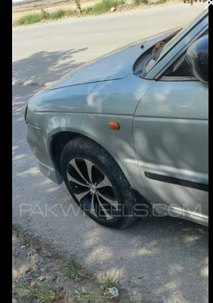 Suzuki Baleno 2004 4