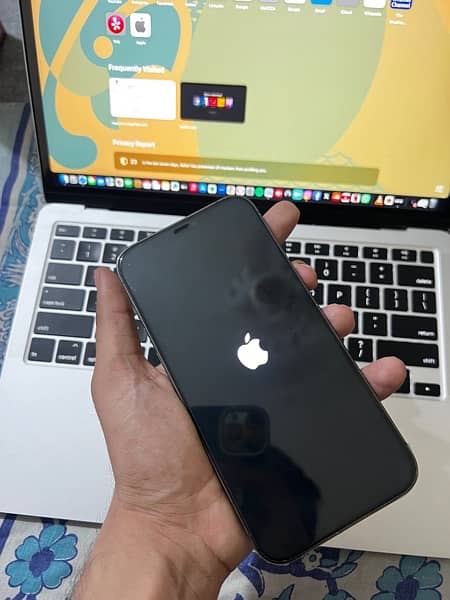 I phone 12 pro max 128gb pta approved 4