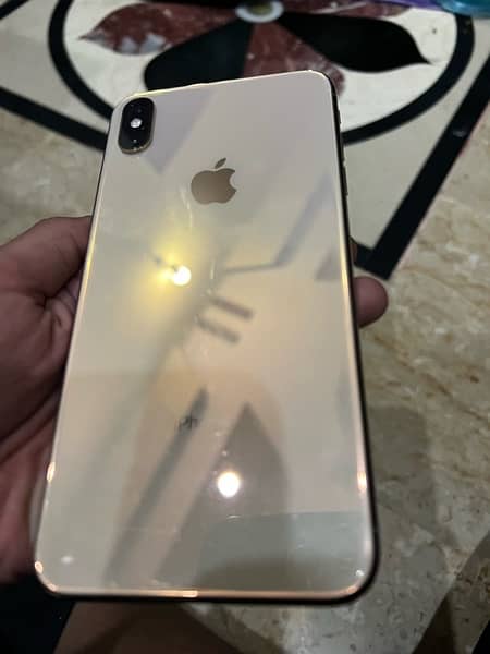 IPhone Xs max Factory unlocked 1