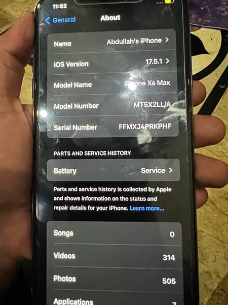 IPhone Xs max Factory unlocked 4