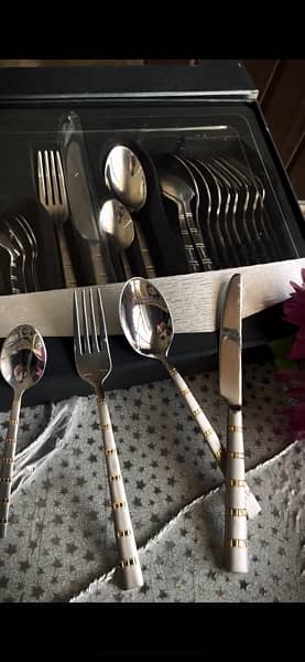 Silver Stainless 24 PCs Premium Steel Cutlery Set 3