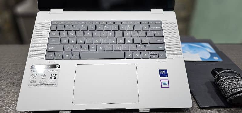 HP  ENVY 16 X360 2IN1 14 GENERATION ULTRA 5 3