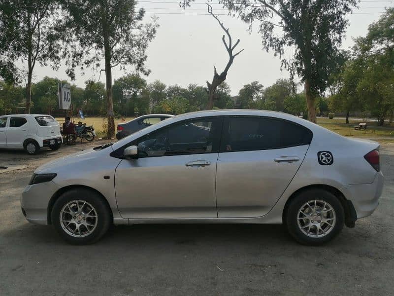 Honda City IVTEC 2011 14