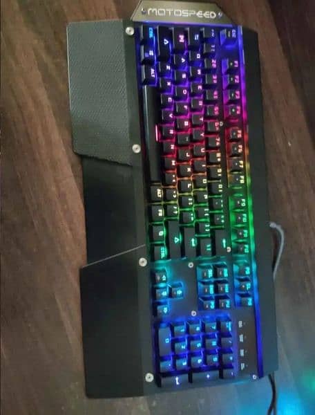 Motospeed Mechanical RGB keyboard 2