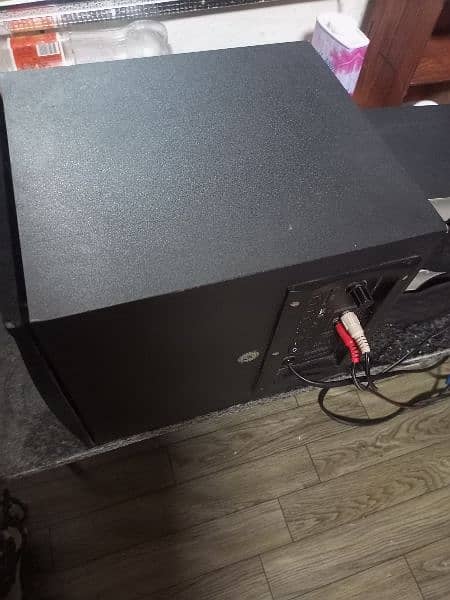 Woofers Edifier Brand New 10/9 Condition 4