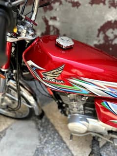 Honda 125 bike 2023 model for sell in excellent condition