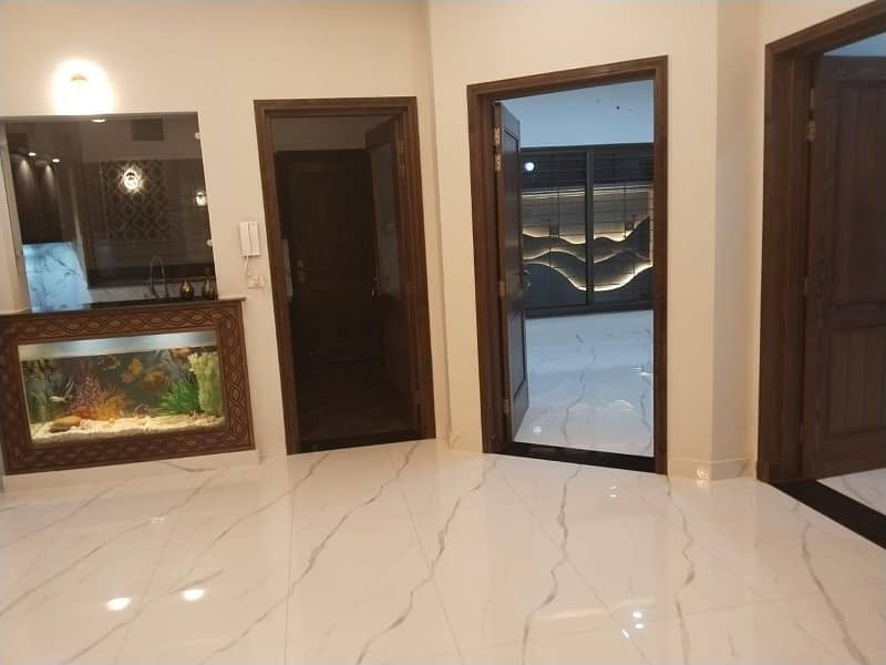 10 Marla house for Sale Is Available in LDA Avenue 29