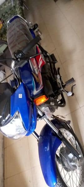 03041913279 new bike 2