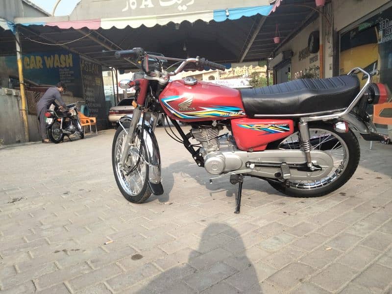 Honda 125 lush condshion arjent for sale all documents clear 3