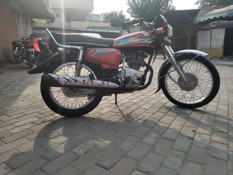 Honda 125 lush condshion arjent for sale all documents clear 5
