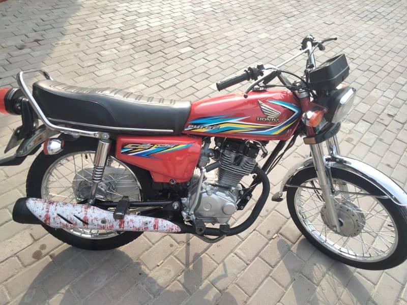 Honda 125 lush condshion arjent for sale all documents clear 6