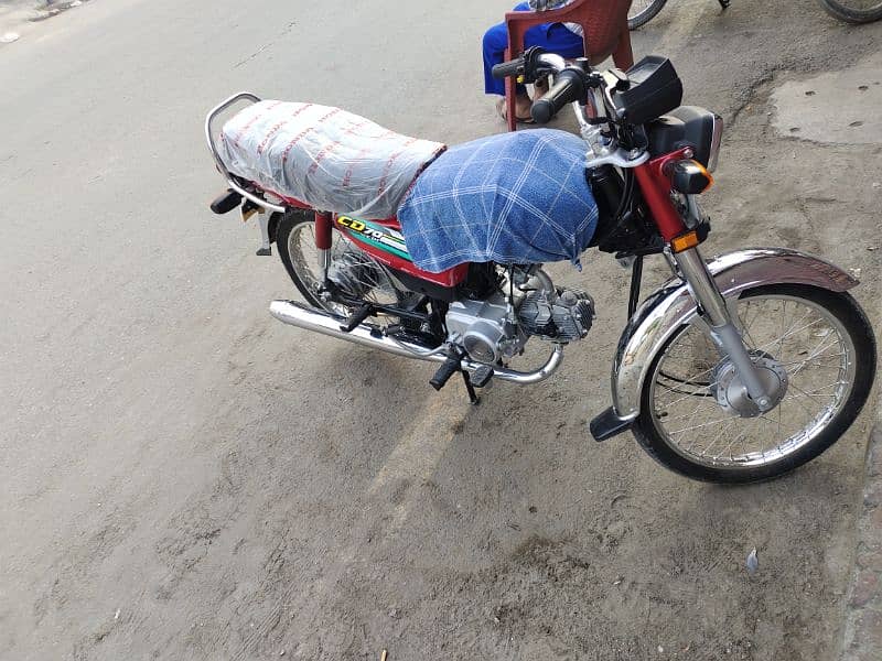 HONDA CD 70 FOR SALE IN MINT CONDITION COMPLETE DOCUMENTS SMOOTH HAND 2
