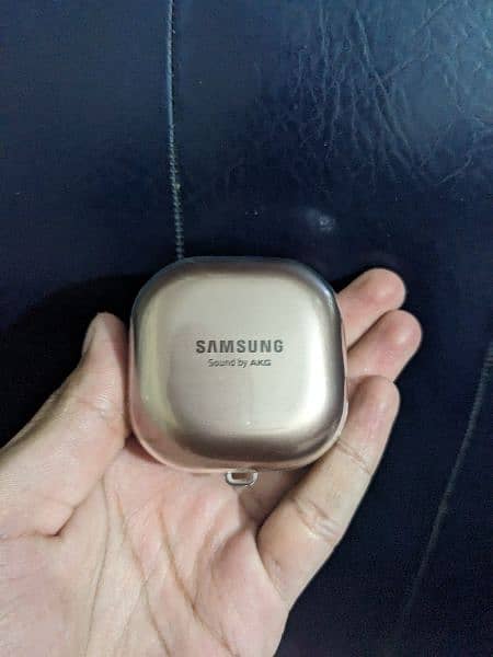 Samsung Galaxy Buds Live 6