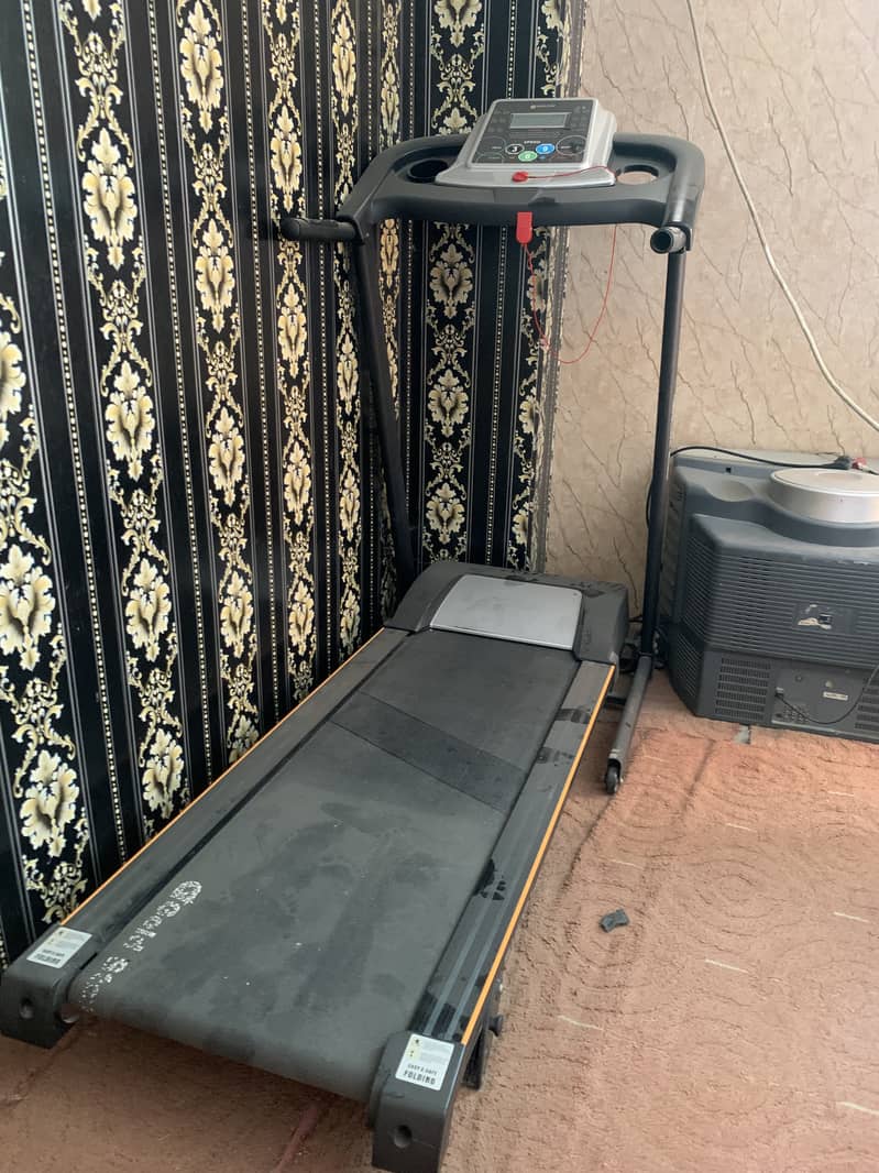 Treadmill for sale for fitness lovers. 3