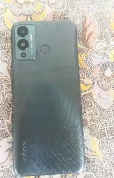 Infinix hot 12 play 4-64 3