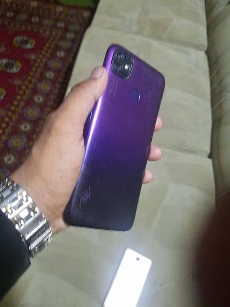 Itel vision 1 2