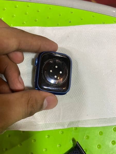 series 7 41mm 10/10 condition with orignal box and charger 3