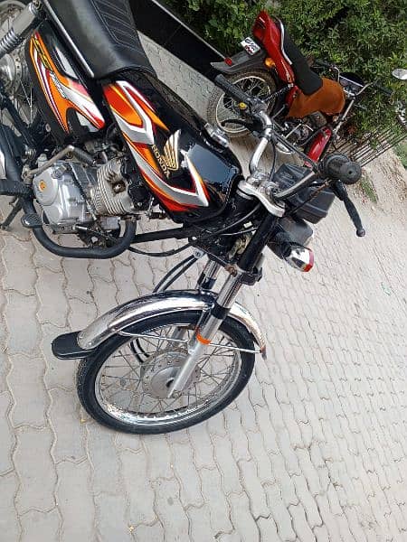 Honda 125 Bio matric Available 3