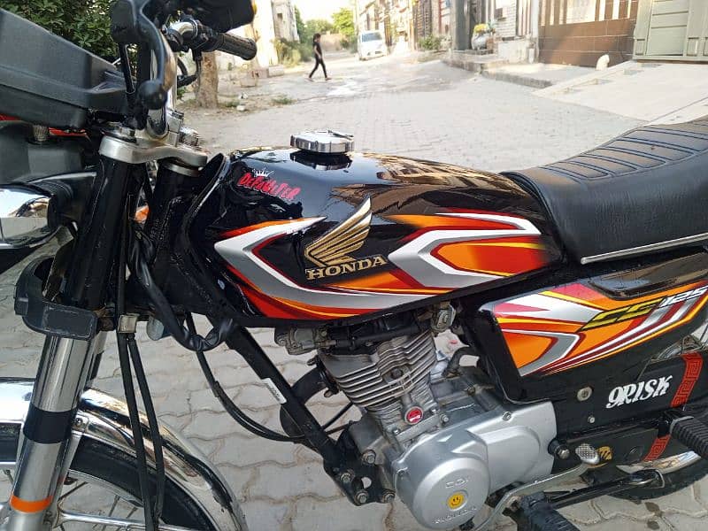 Honda 125 Bio matric Available 17