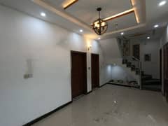 Prime Location New Lahore City House Sized 5 Marla