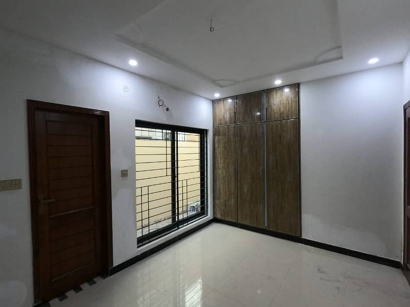 Reserve A Centrally Located Prime Location House In New Lahore City 10