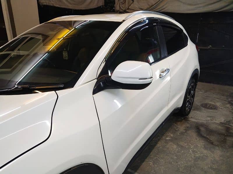 Honda Vezel 3