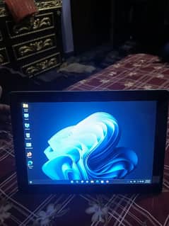 8 256gb elite book touch screen 10/10 condition 0
