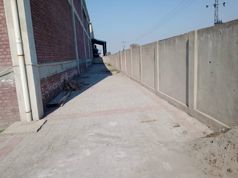 10 Kanal Warehouse Available For Rent 7