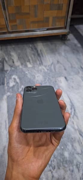 i phone 11 pro | matte green | 64 gb | matte glass back 5